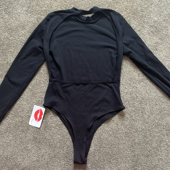 NWT Sexy Backless Black Bodysuit with High Neck - Picture 4 of 6